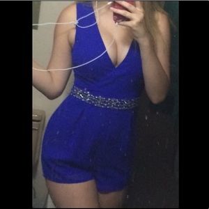 V-neck blue romper